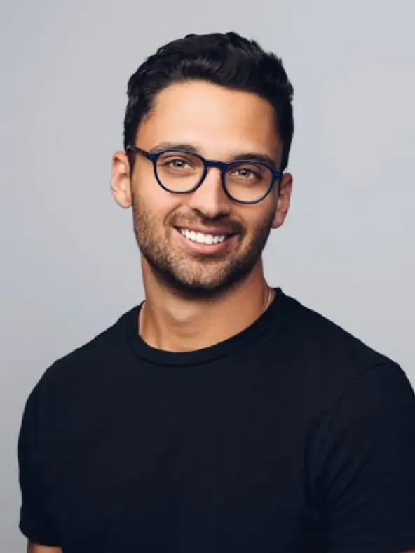 Profile pic: Digital Creator